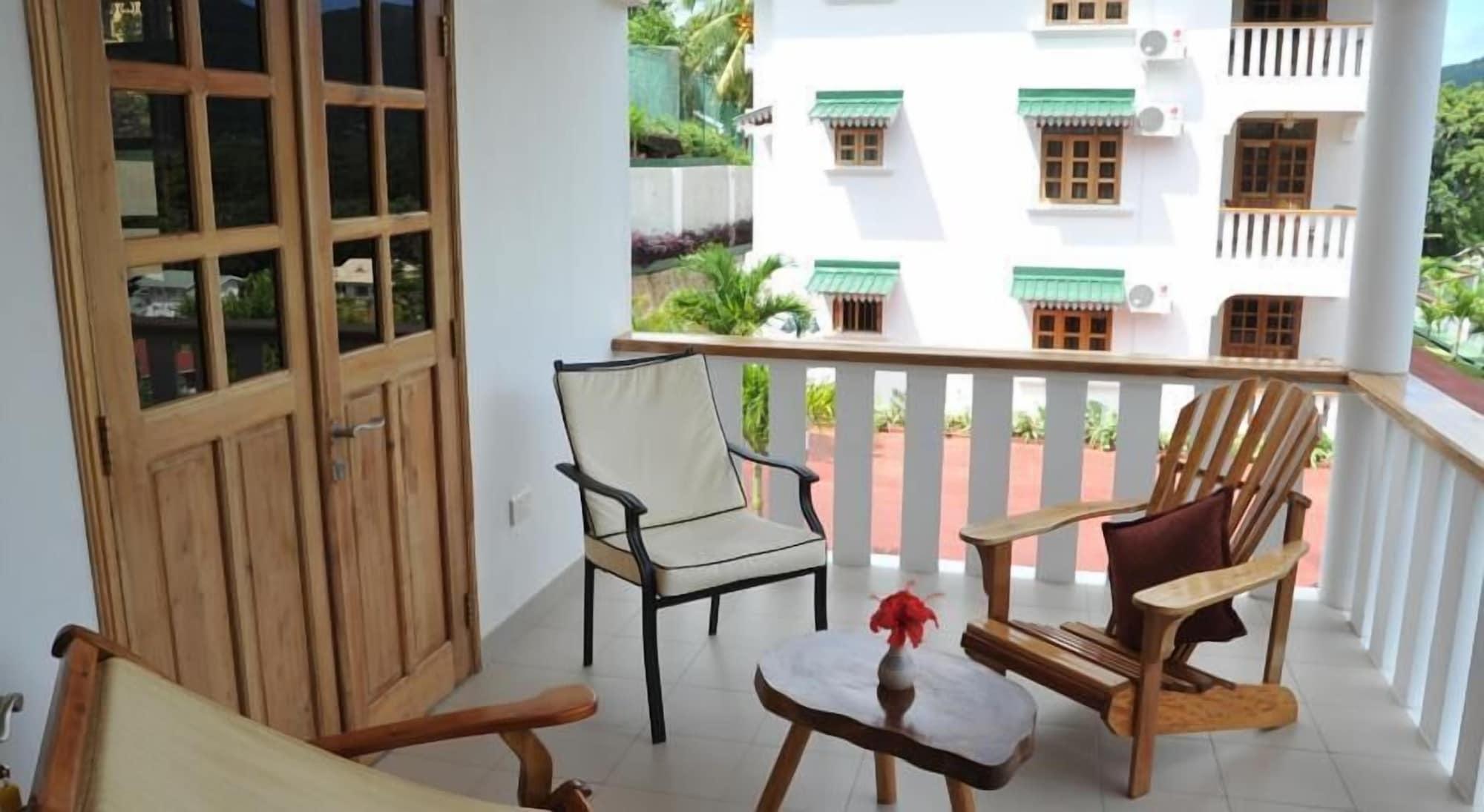 בל אומברה La Fontaine Holiday Apartment מראה חיצוני תמונה