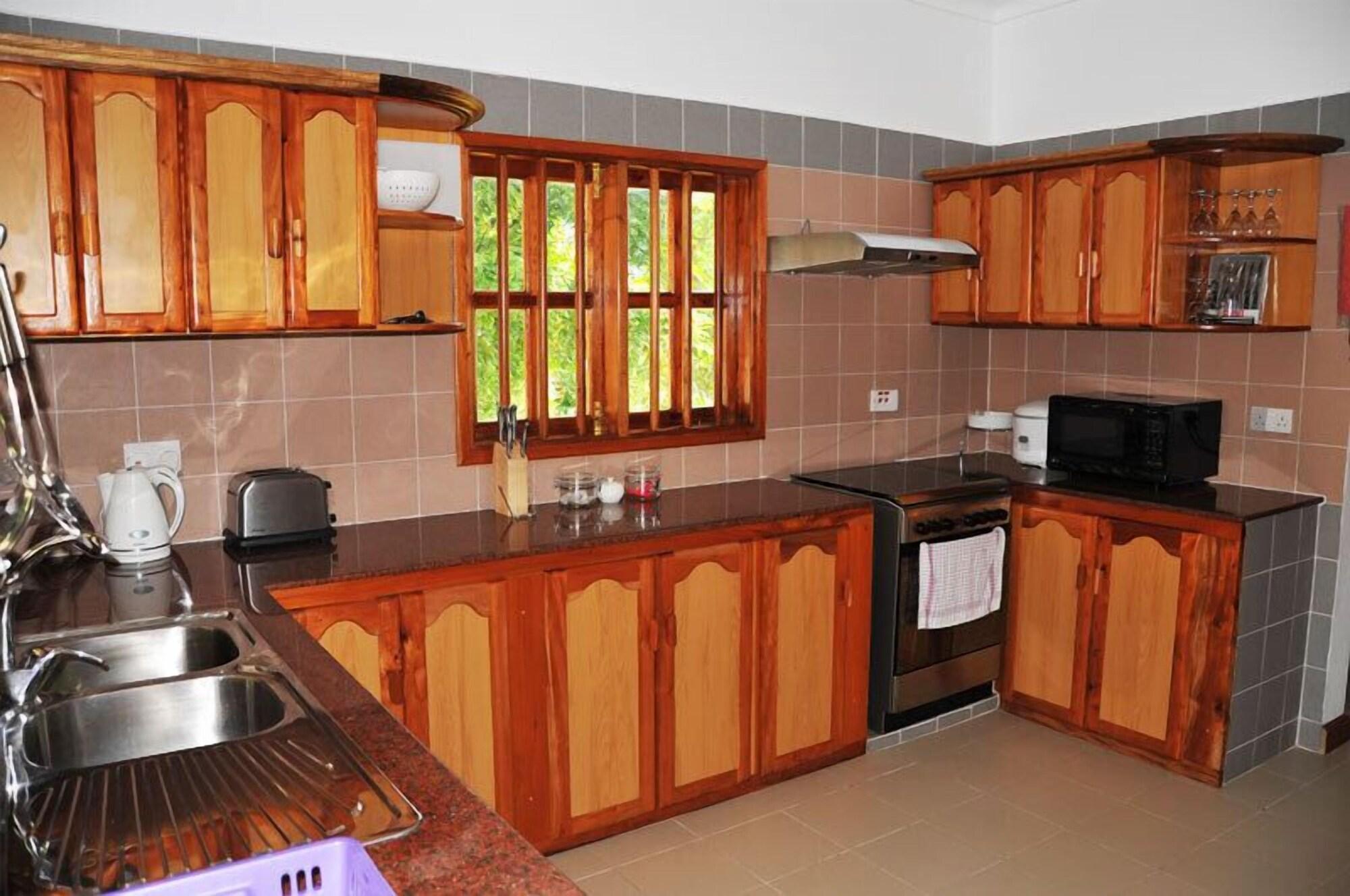 בל אומברה La Fontaine Holiday Apartment מראה חיצוני תמונה