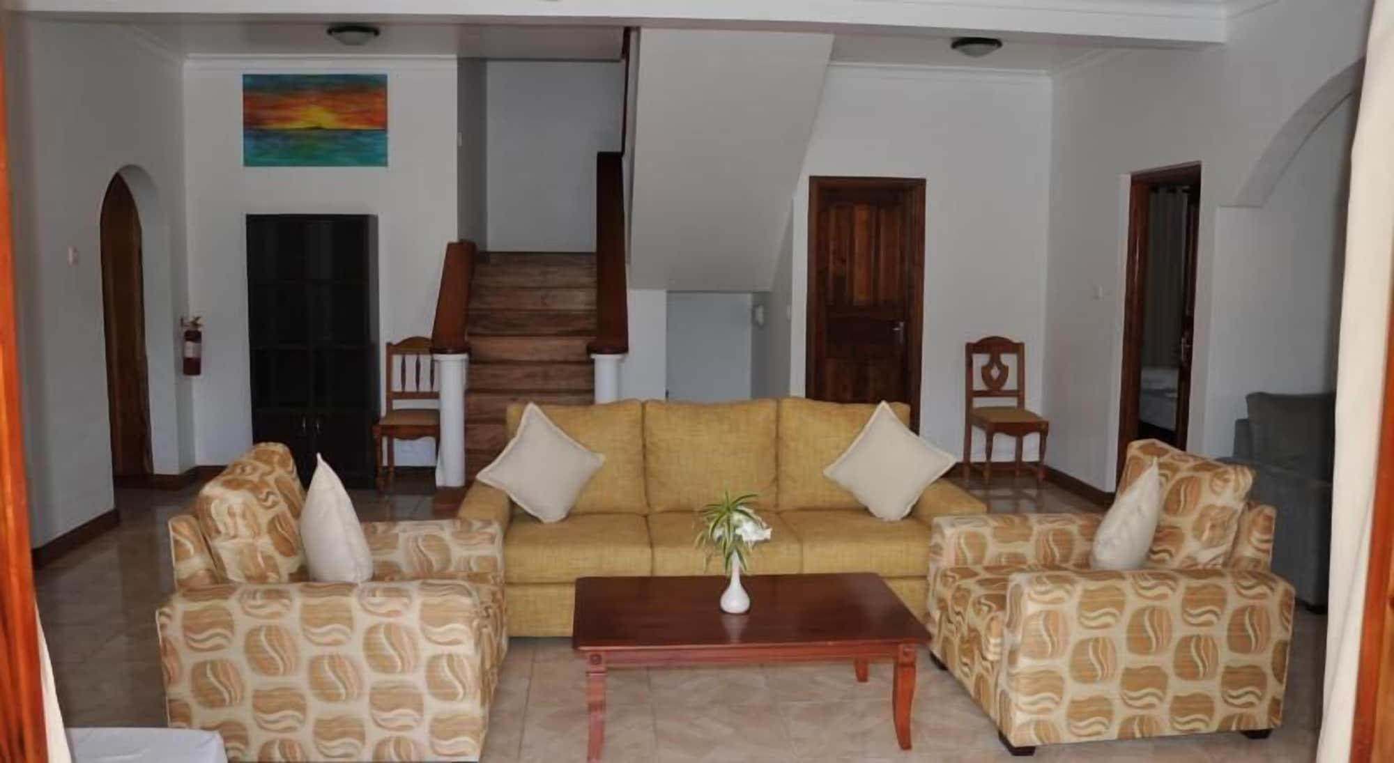 בל אומברה La Fontaine Holiday Apartment מראה חיצוני תמונה