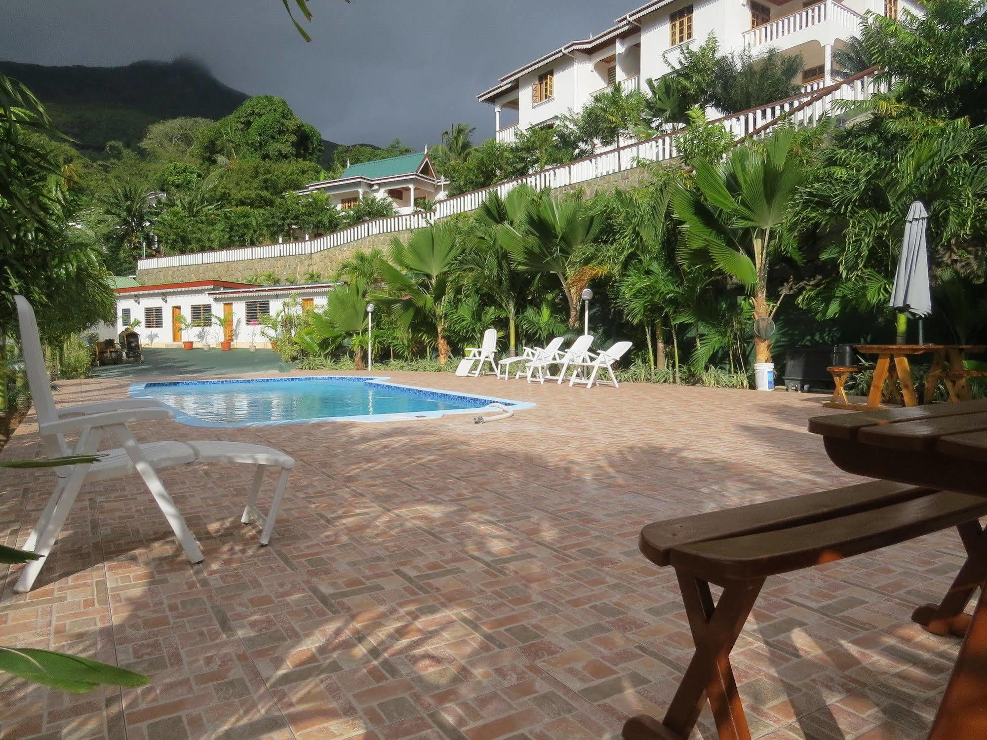 בל אומברה La Fontaine Holiday Apartment מראה חיצוני תמונה